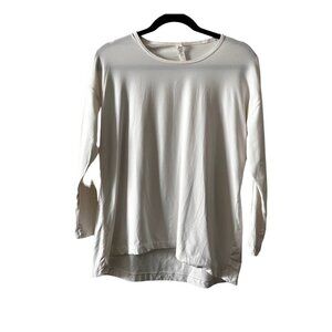 Lululemon 3/4 Sleeve Top Size 4